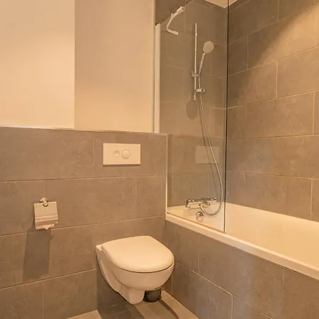 Grand Paradis- Modern 3 Bedroom With Spectacular Views Apartment *