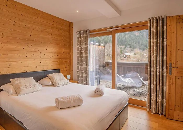 Grand Paradis- Modern 3 Bedroom With Spectacular Views Апартаменти *