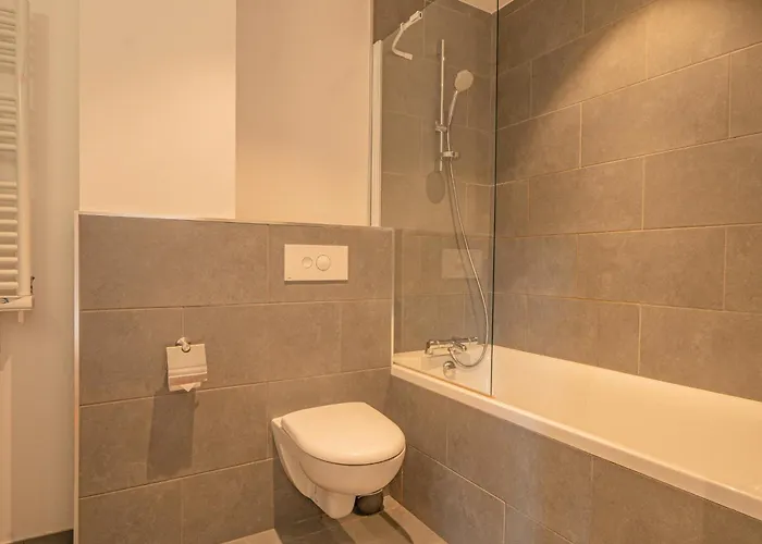 Grand Paradis- Modern 3 Bedroom With Spectacular Views Appartement *